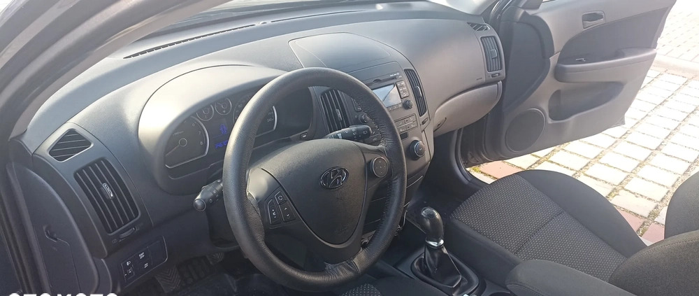 Hyundai I30 cena 15999 przebieg: 245912, rok produkcji 2011 z Olsztyn małe 106